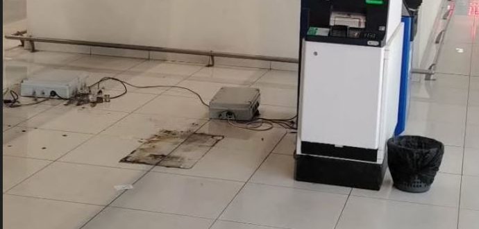 bankomat 1
